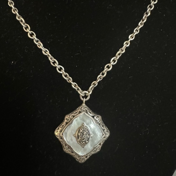 Lois Hills mother of pearl statement necklace with granulated accents - Picture 3 of 8